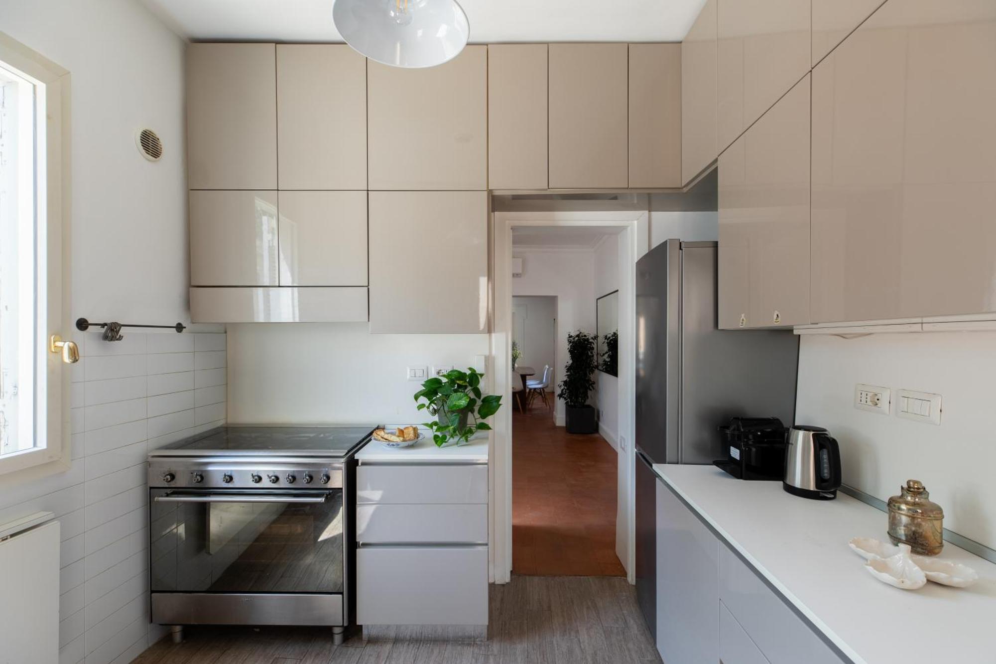 Appartement Iflat Trastevere Stylish 4 Bedroom Penthouse